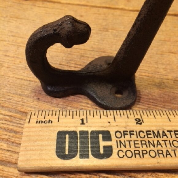 Two (2) Cast Iron Rustic Double Acorn Wall Hooks 3" deep Two (2) 0170-531705 R - Picture 15 of 16